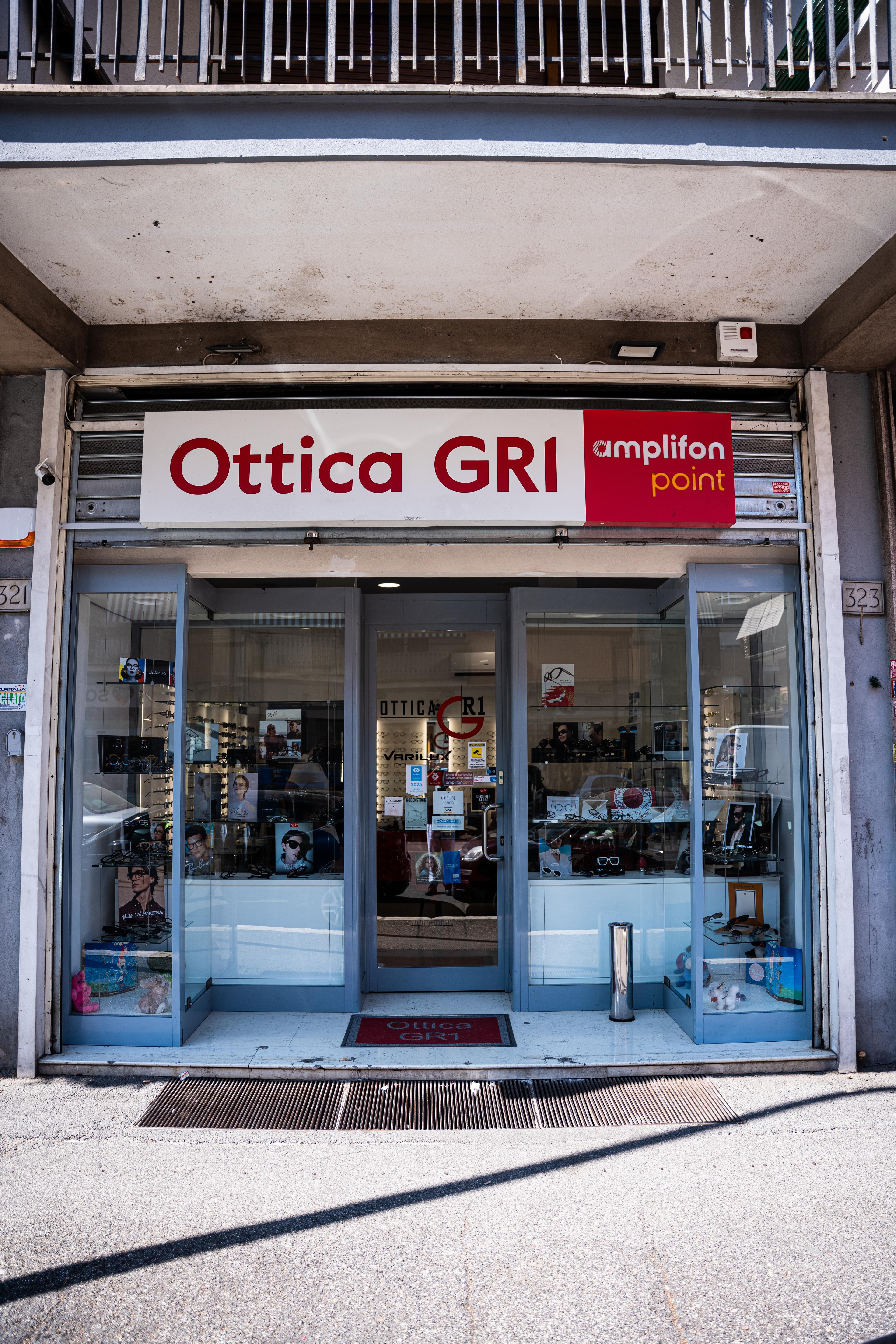 Ottica GR1 - Interno del negozio